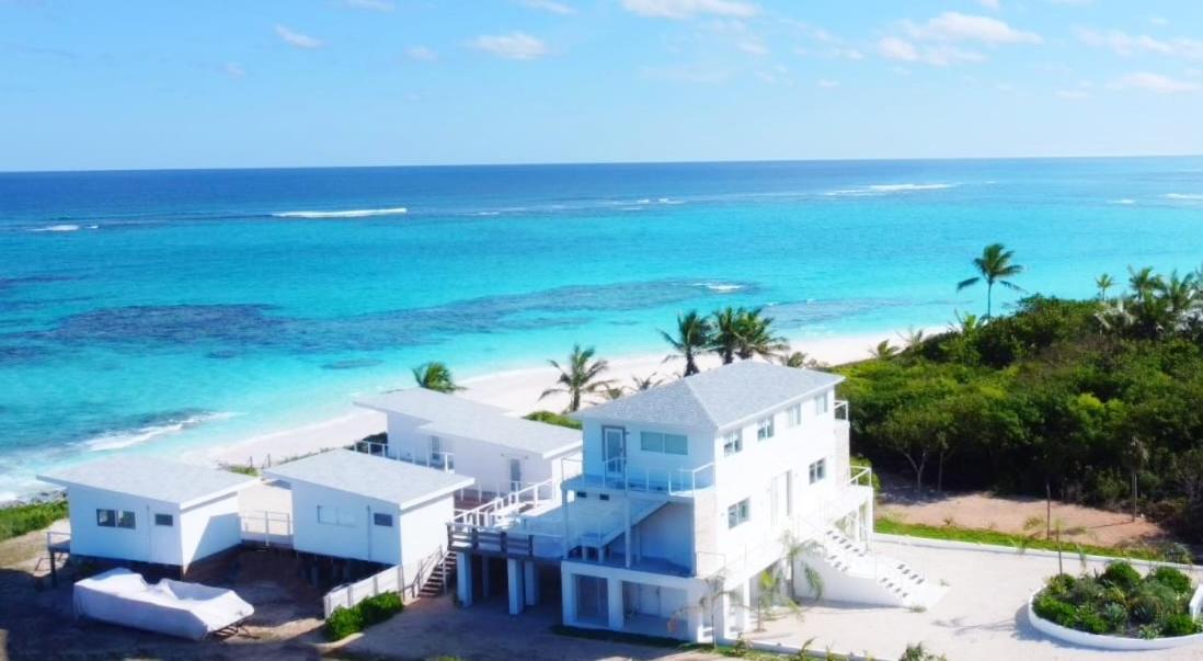 Mika'S Resort Governor's Harbour Exterior photo