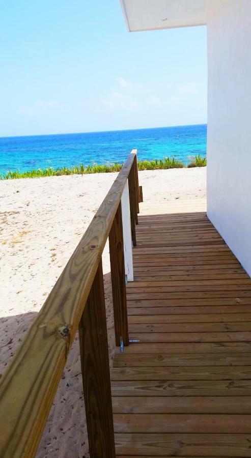 Mika'S Resort Governor's Harbour Exterior photo